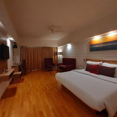 Lemon Tree Hotel Chennai Exterior foto
